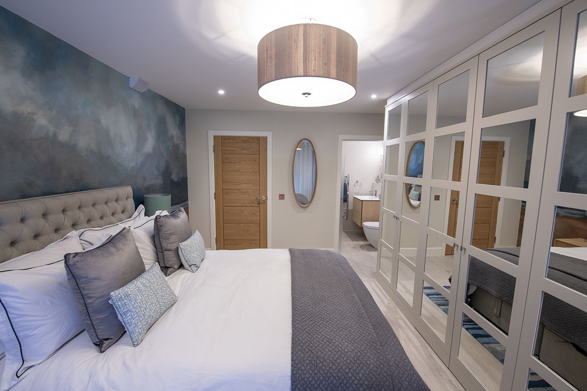guest_bedroom__ensuite_interior_design_Oxfordshire